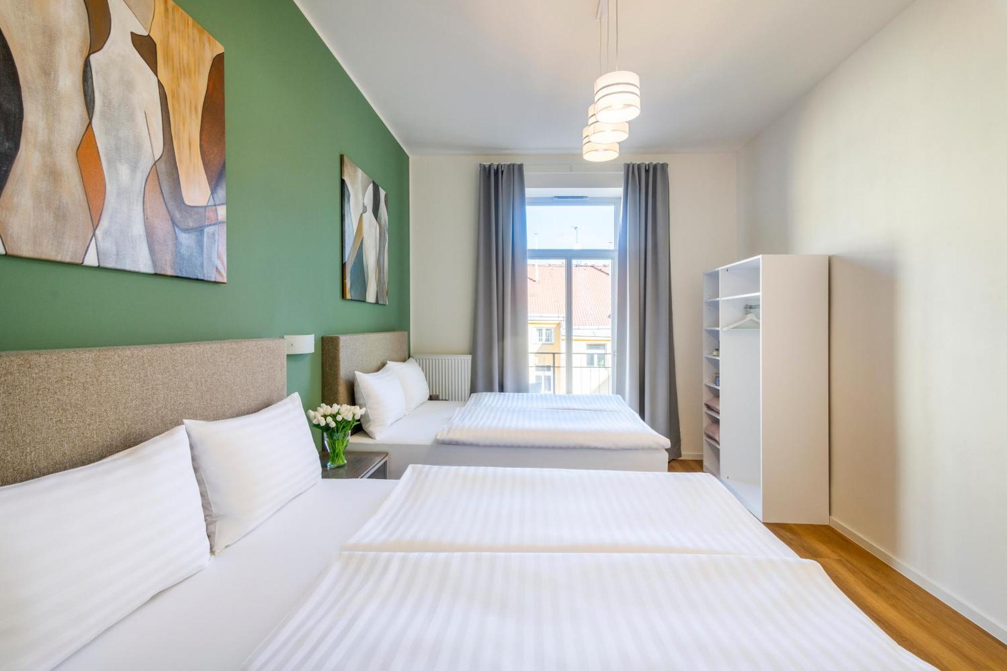 Hidden Art Boutique Residence By Dwellfort Prague Luaran gambar